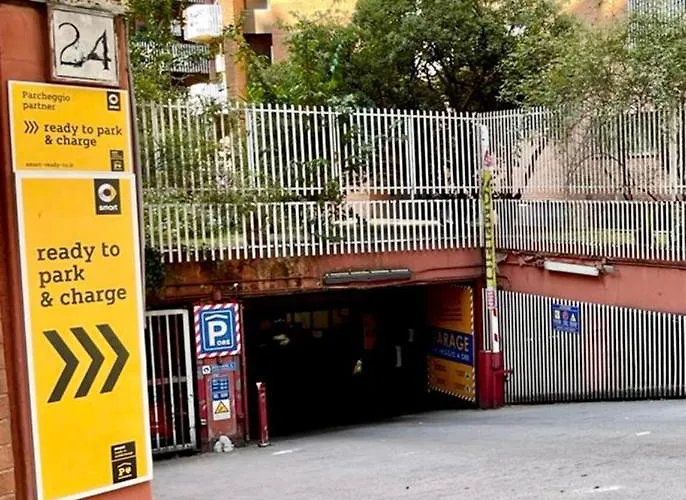 Exclusive In Trastevere Apartament